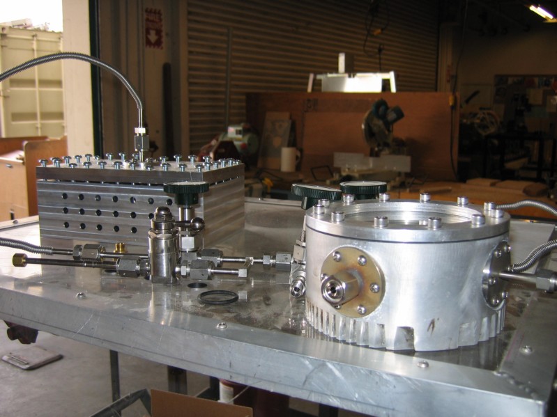 Ultra High Vacuum System