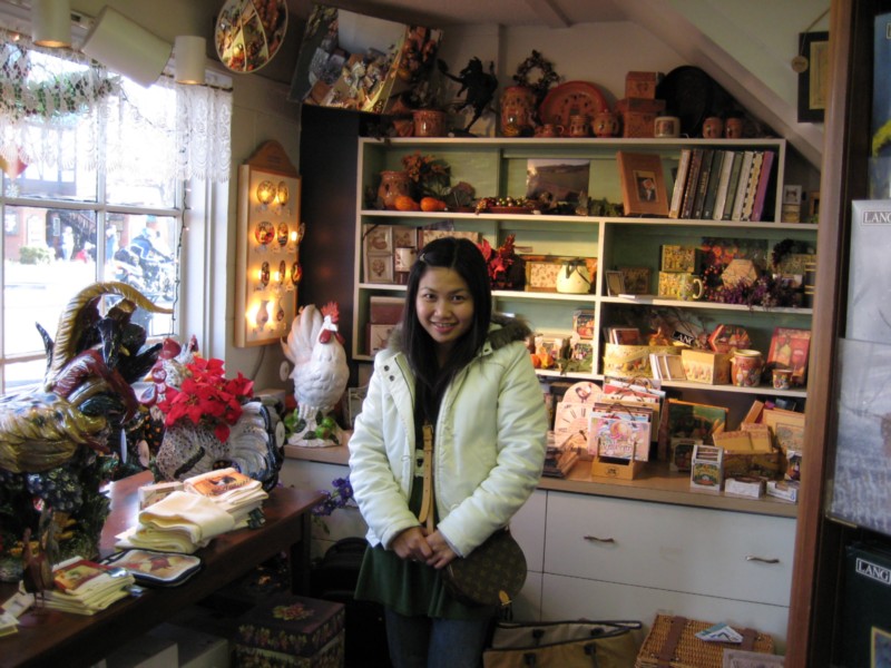 1300 another lovely store.JPG